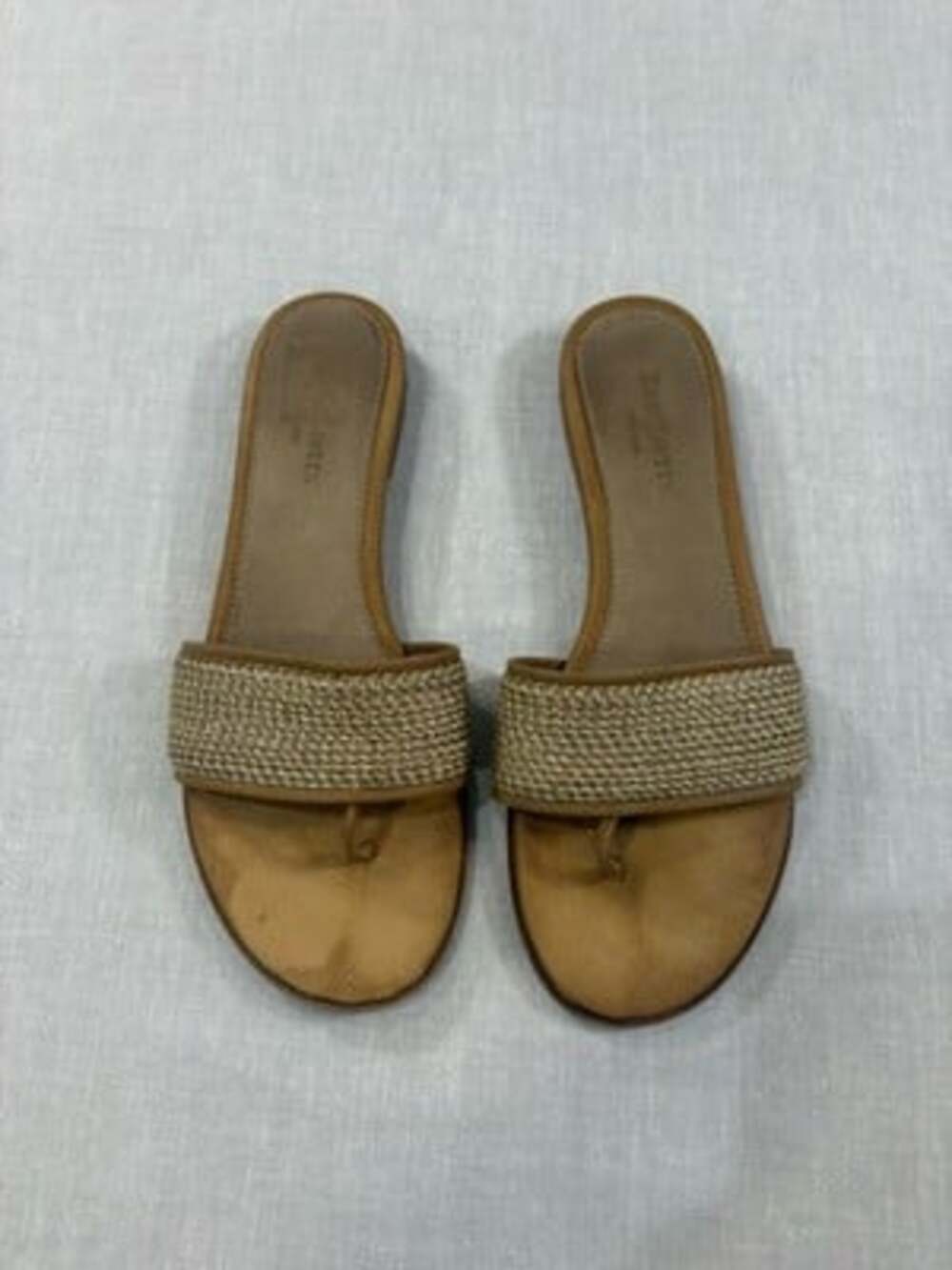 Eric Javits Leather Gold Tone flat slide sandals Size 7